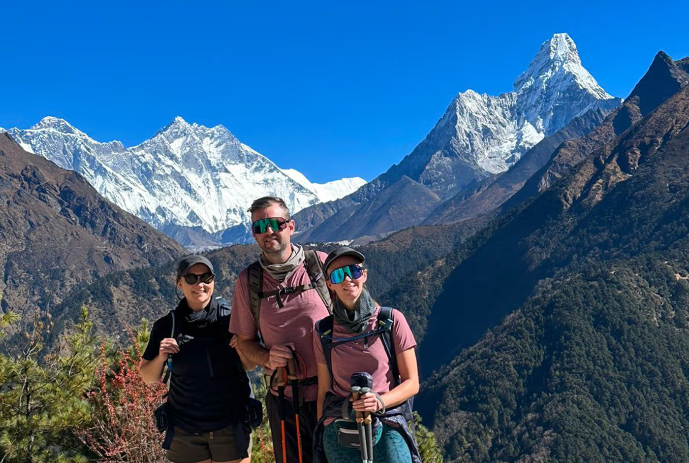 A Complete Guide to Nepal's Best Beginner Treks: Everest Base Camp and Manaslu Circuit
