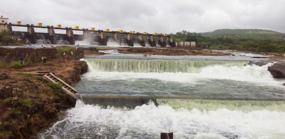 Khadakwasla Dam