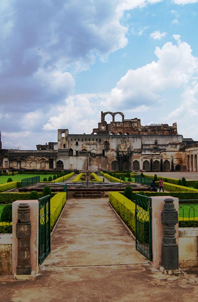 Rangeen Mahal