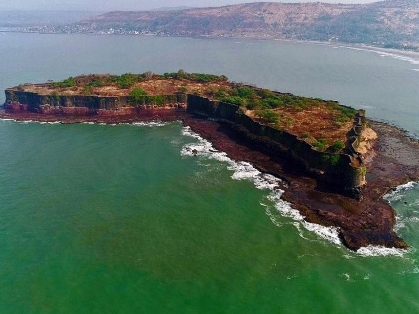 Suvarnadurg
