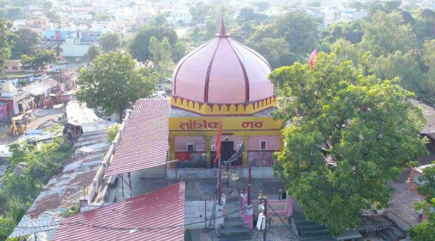 Bajnamath Mandir, Jabalpur, Madhya Pradesh - Vushii.com