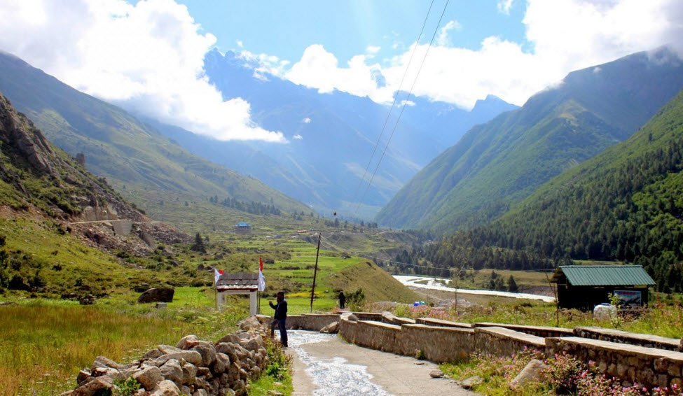 Chitkul, Kinnaur, Himachal Pradesh - Vushii.com Chitkul, Kinnaur, Himachal Pradesh - Vushii.com