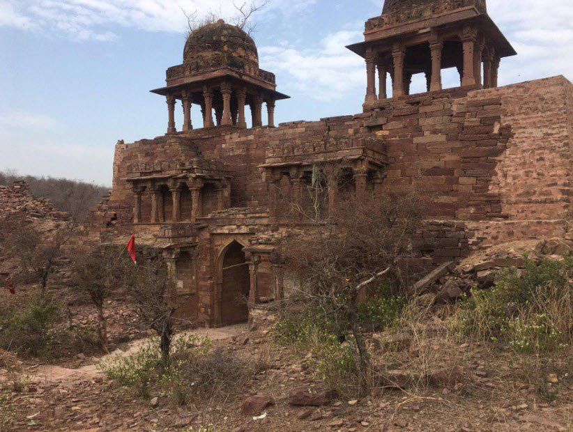 Timan Garh, Karauli, Rajasthan - Vushii.com Timan Garh, Karauli, Rajasthan - Vushii.com