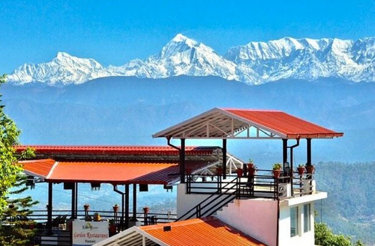 Kausani, Bageshwar, Uttarakhand - Vushii.com Kausani, Bageshwar, Uttarakhand - Vushii.com