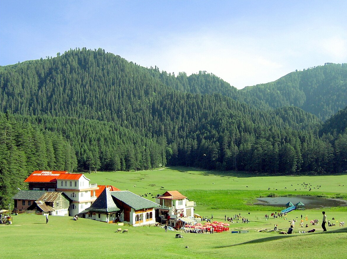 Khajjiar, Chamba, Himachal Pradesh - Vushii.com Khajjiar, Chamba, Himachal Pradesh - Vushii.com