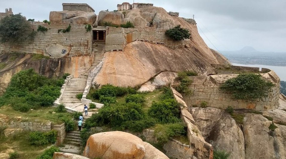Gudibanda, Chikballapur, Karnataka - Vushii.com