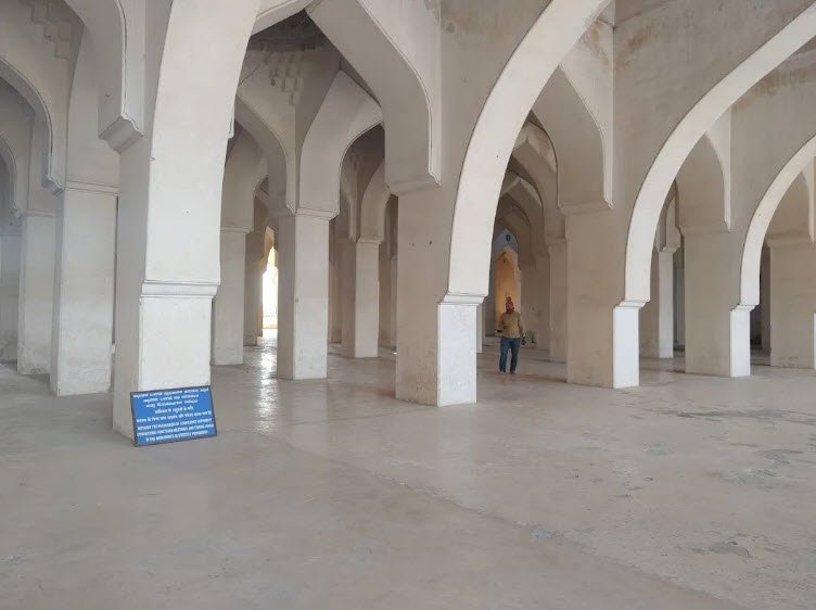 Jamia Masjid - Quila E Hasham, Kalaburagi (Gulbarga), Karnataka ...