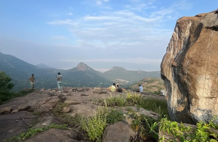 Jarugumalai, Salem, Tamil Nadu - Vushii.com