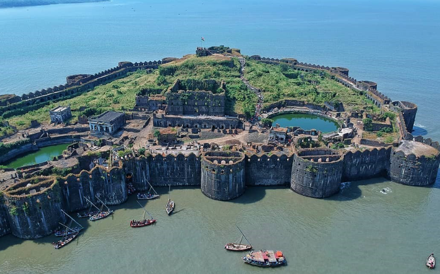 Murud-Janjira Fort, Raigad, Maharashtra - Vushii.com Murud-Janjira Fort, Raigad, Maharashtra - Vushii.com