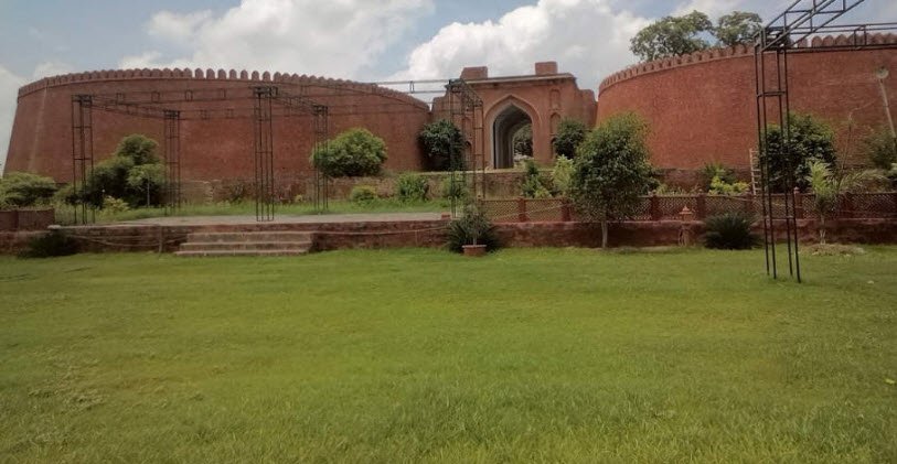 Etah, Uttar Pradesh - Vushii.com