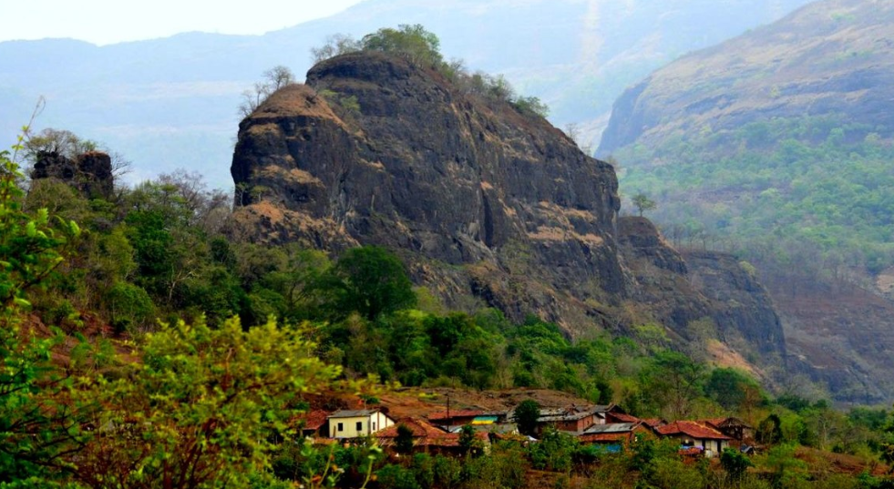 Mrugagad, Raigad, Maharashtra - Vushii.com Mrugagad, Raigad, Maharashtra - Vushii.com