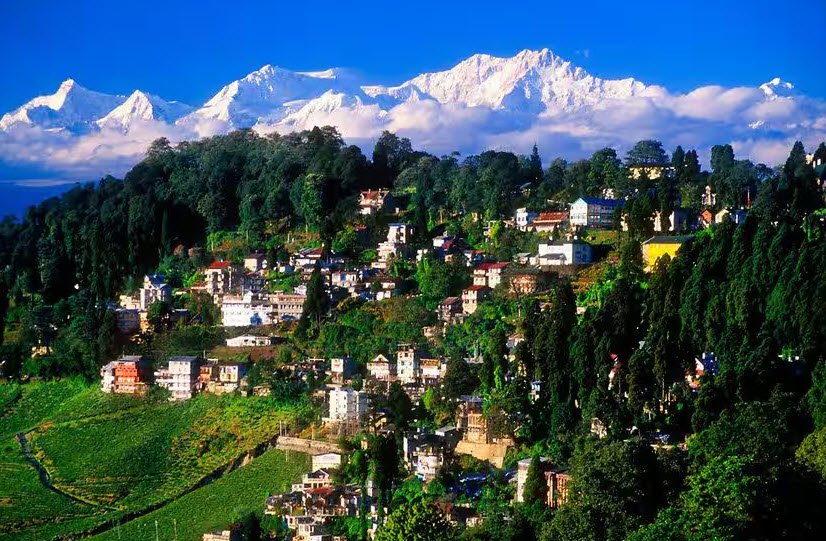 Kanchanjanga, Darjeeling, West Bengal - Vushii.com Kanchanjanga, Darjeeling, West Bengal - Vushii.com