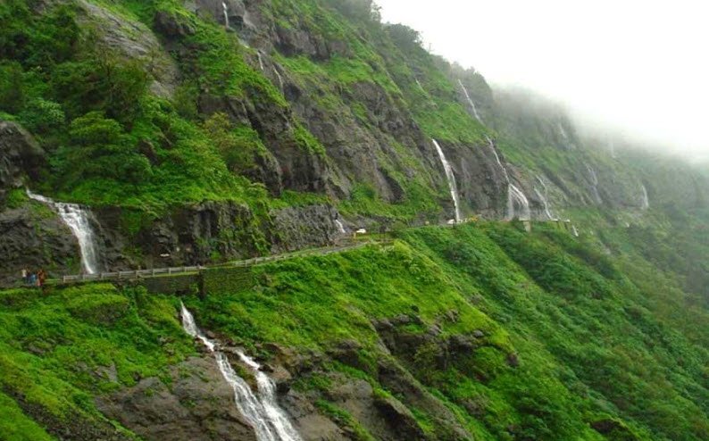 Mundakayam, Kottayam, Kerala - Vushii.com