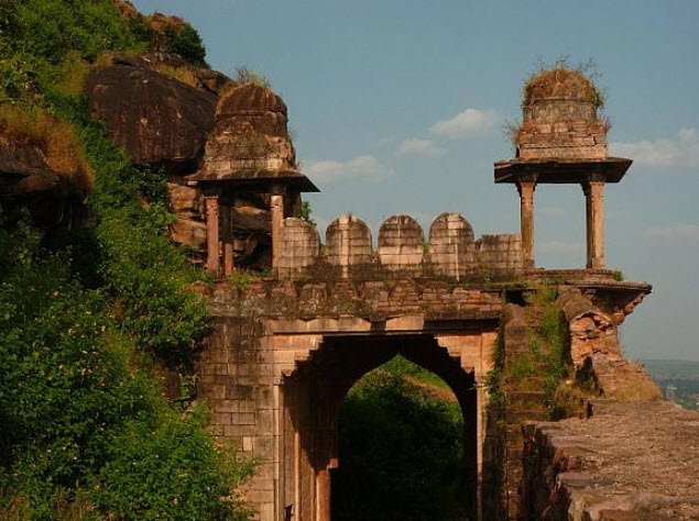 Raisen, Madhya Pradesh - Vushii.com