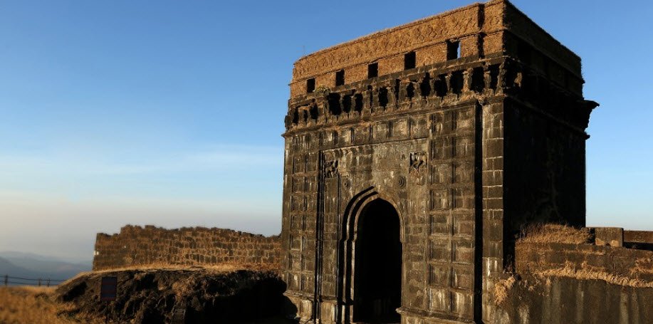Surgad, Raigad, Maharashtra - Vushii.com