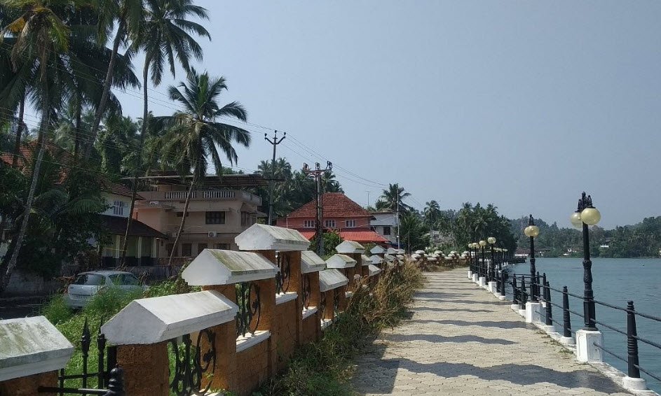 Walkway, Mahe, Puducherry - Vushii.com