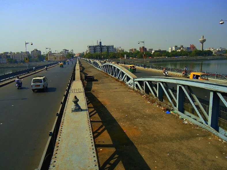 Ellish bridge, Ahmedabad, Gujarat - Vushii.com Ellish bridge, Ahmedabad, Gujarat - Vushii.com