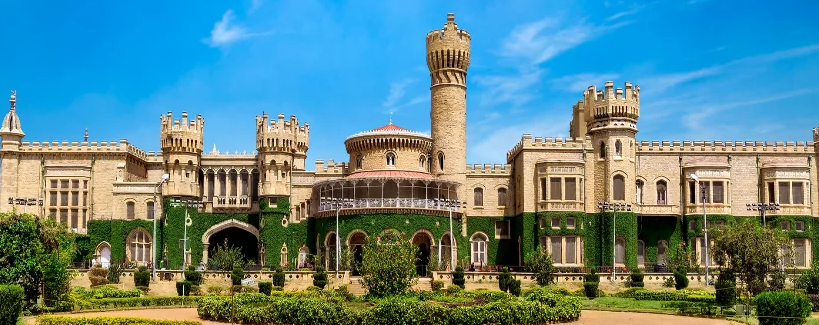 Bangalore Palace, Bengaluru (Bangalore) Urban, Karnataka - Vushii.com