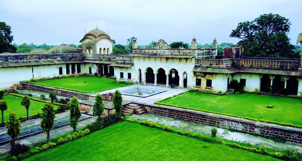 Islamnagar Fort, Bhopal, Madhya Pradesh - Vushii.com