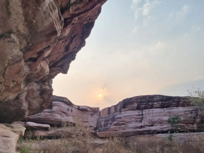 Adamgadh Hills, Hoshangabad, Madhya Pradesh - Vushii.com Adamgadh Hills, Hoshangabad, Madhya Pradesh - Vushii.com