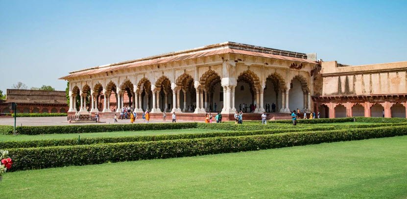 Diwan-I-Aam, Rakabganj, Agra, Uttar Pradesh - Vushii.com Diwan-I-Aam, Rakabganj, Agra, Uttar Pradesh - Vushii.com